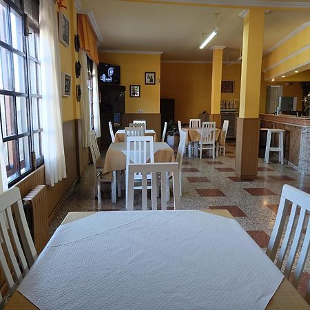 Habitaciones Pension Lubina Bueu Buitenkant foto