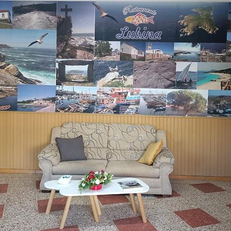 Habitaciones Pension Lubina Bueu Buitenkant foto